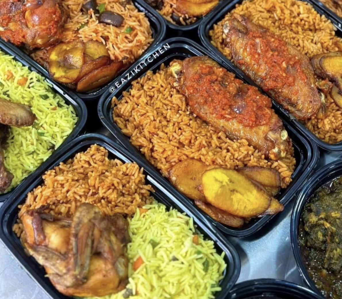 Smoky Jollof +fried rice+chicken